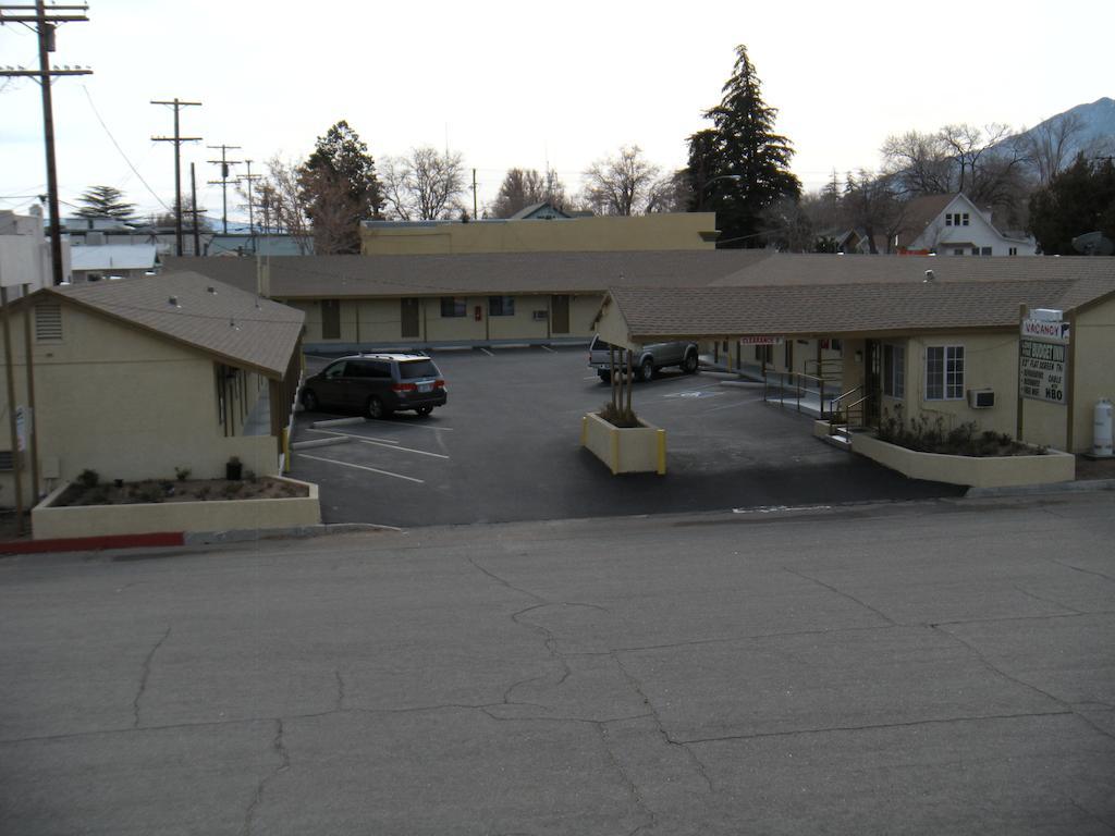 Lone Pine Budget Inn المظهر الخارجي الصورة